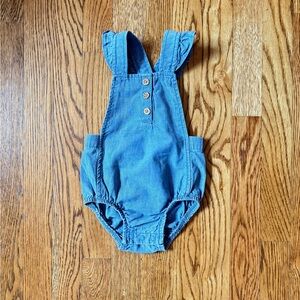 Short sleeve Jeans Summer Onesie / Romper - 6M - Carter’s - Great Condition.